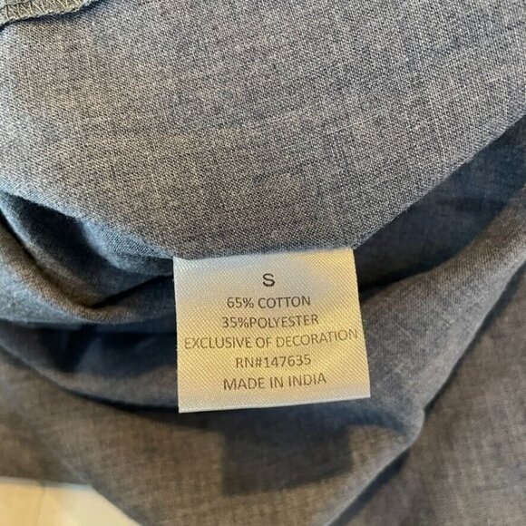 Romeo + Juliet Couture Top Womens Small Blue Chambray Cotton Blend‎ Embroidered - Picture 6 of 7